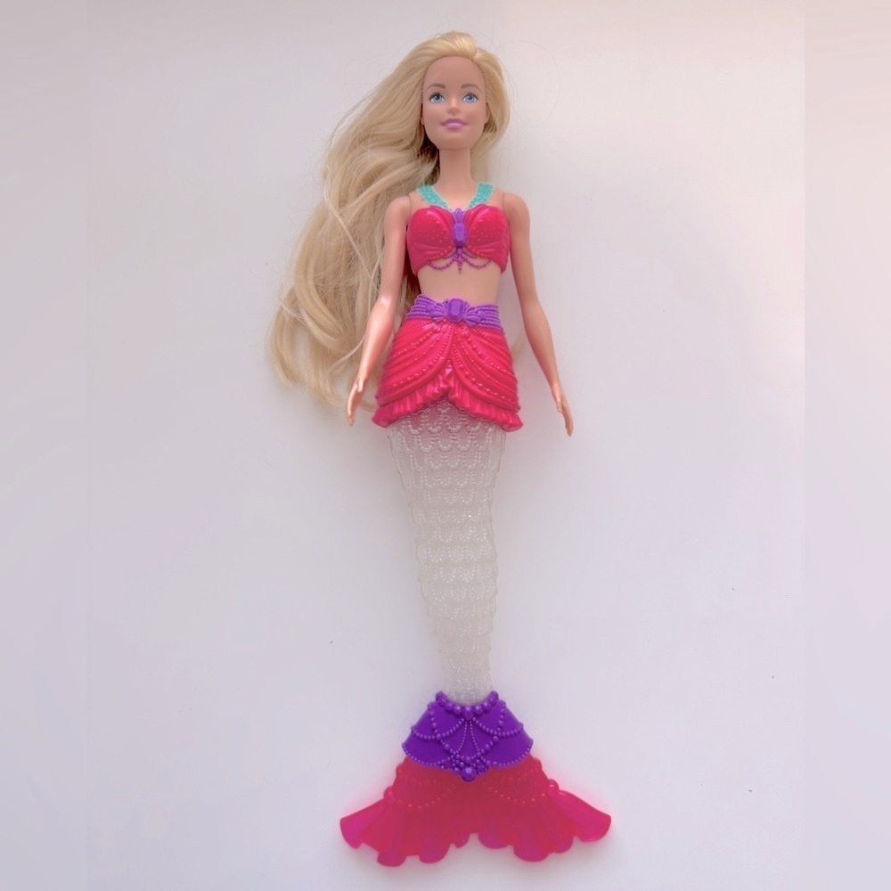 2019 Mattel Barbie Dreamtopia #GKT75 Mermaid Barbie Doll